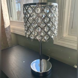Crystal table lamp